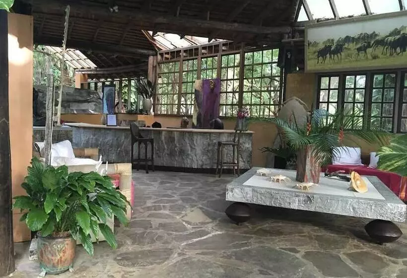 هتل White Elephant Sea Lodge