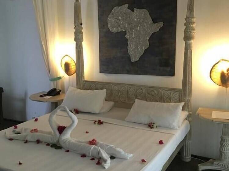 Отель White Elephant Sea Lodge