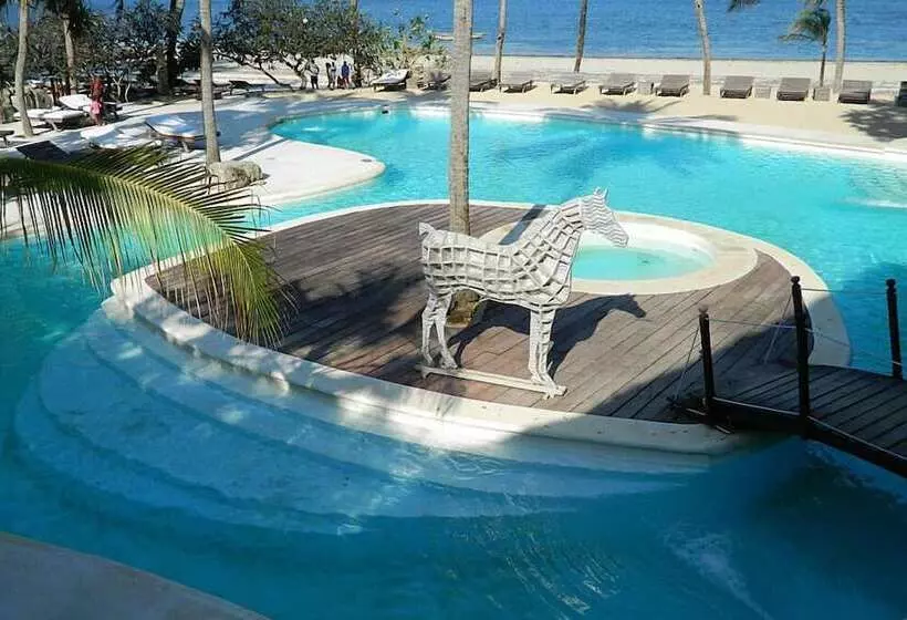 هتل White Elephant Sea Lodge