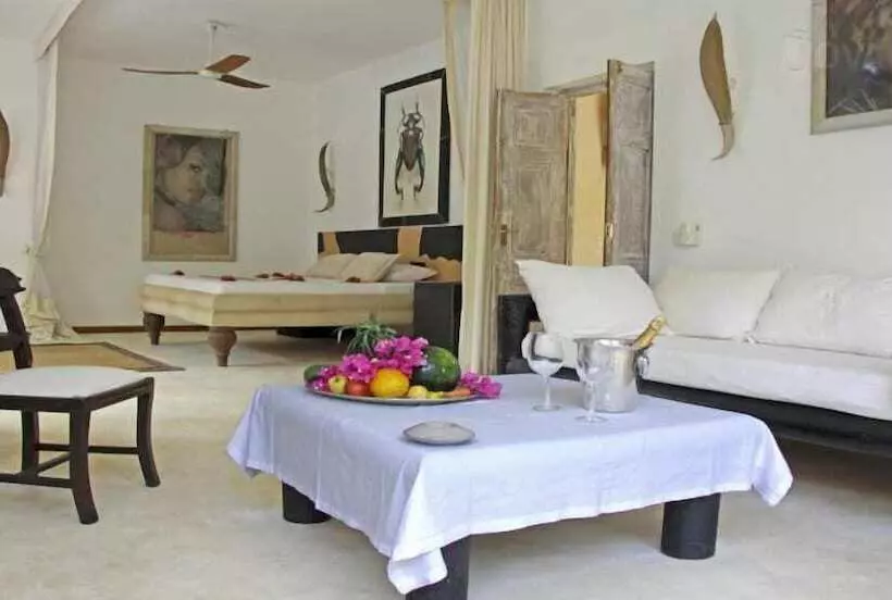 هتل White Elephant Sea Lodge