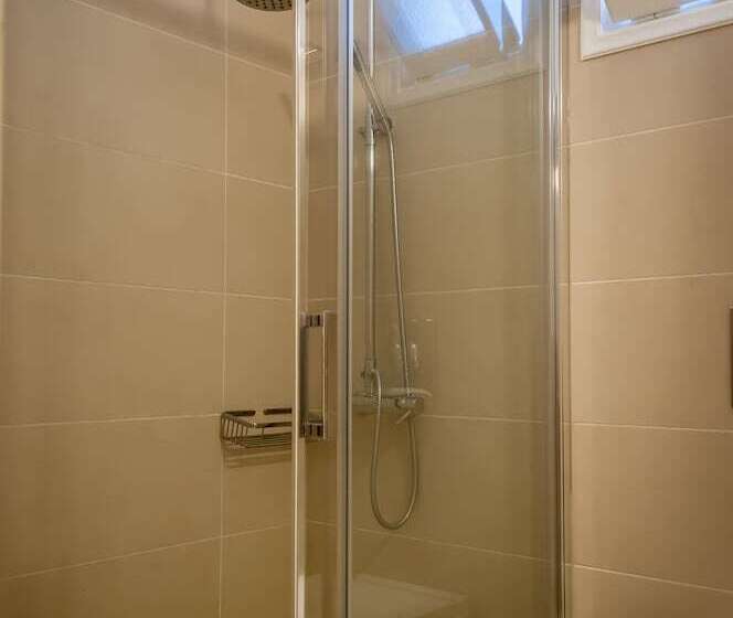 Anita Rooms & Suites Milos