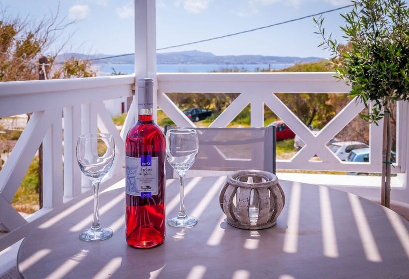 Anita Rooms & Suites Milos