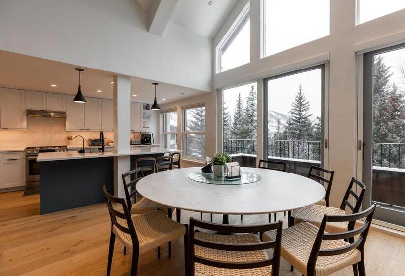 Northwood S Ski In Ski Out By Vail Realty
