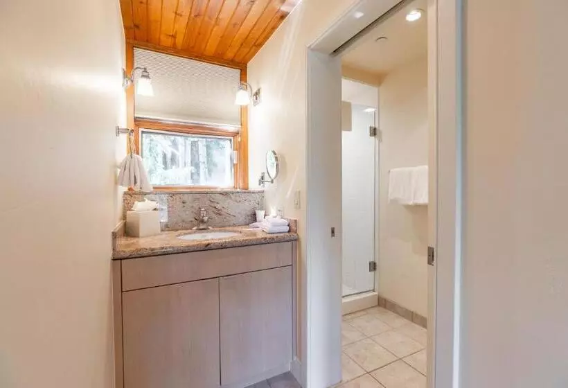 Northwood S Ski In Ski Out By Vail Realty