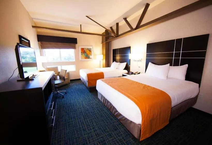 Warehouse Hotel At The Nook