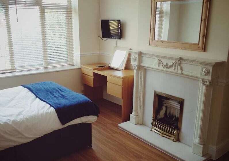 Bristol Serviced Lettings   Filton