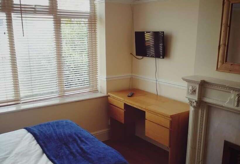 Bristol Serviced Lettings   Filton