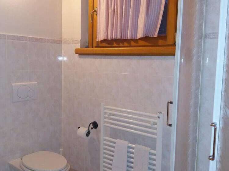 בית מלון כפרי Al Tramonto