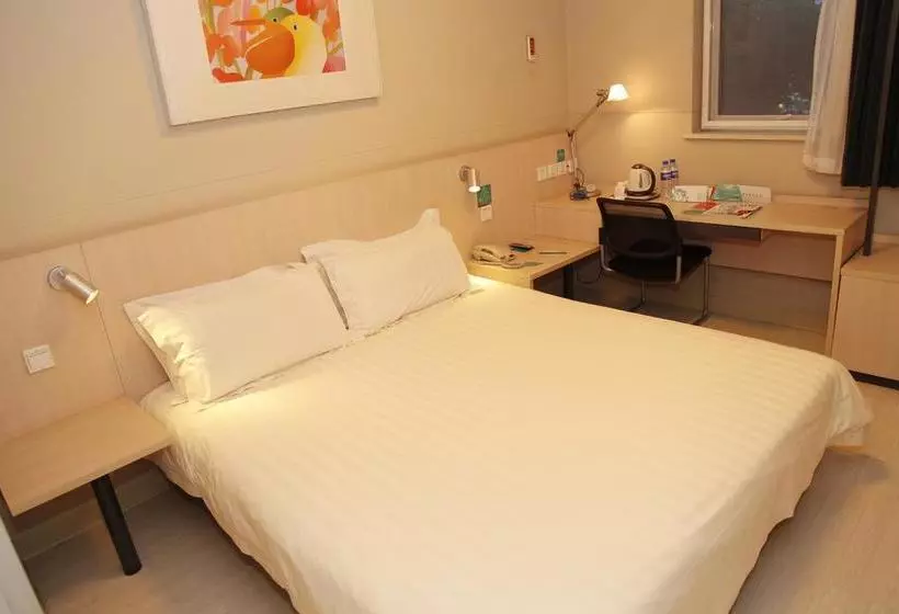 Hotelli Jinjiang Inn Beijing Happy Valley