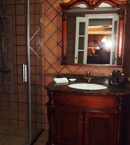 ホテル Tongling Louis Castle Inn
