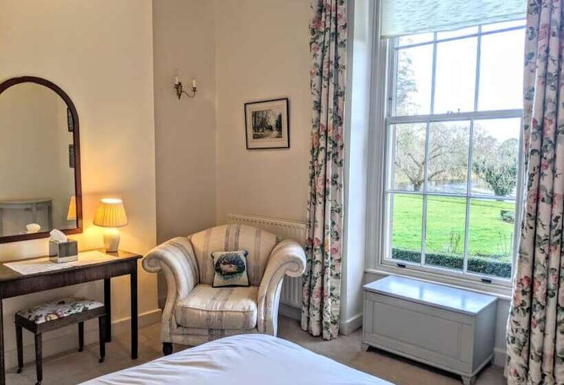 فندق Warwick Hall