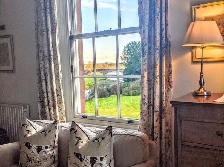 فندق Warwick Hall