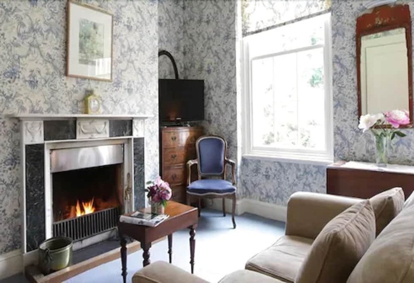 فندق Warwick Hall