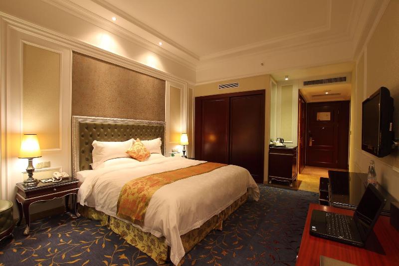 בית מלון כפרי Elong Me