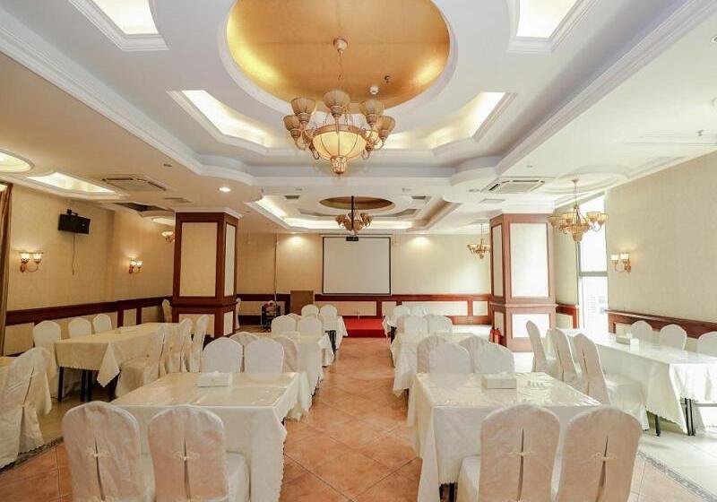 Vienna Hotel Dongguan Hou Street Wanda Plaza