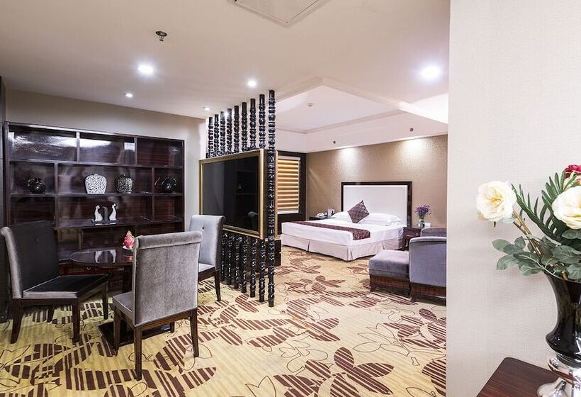 Country Garden Phoenix Hotel Tongliao