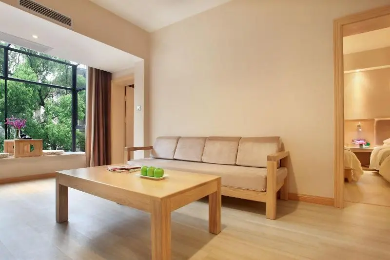 Wing Hotel Guilin Pedestrian Street
