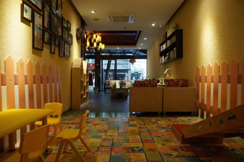 Wing Hotel Guilin Pedestrian Street