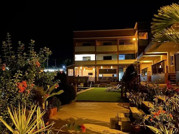 Aamiaismajoitus (B&B) Verde View Villas