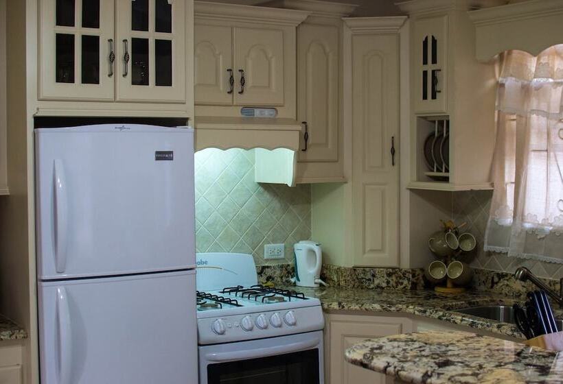 Hopeville Apartments