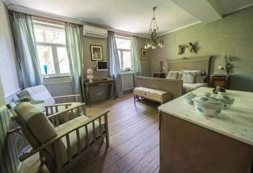 Hotelli B&b Le Refuge