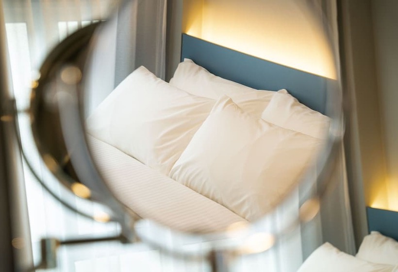 هتل Bencoolen@hong Kong Street