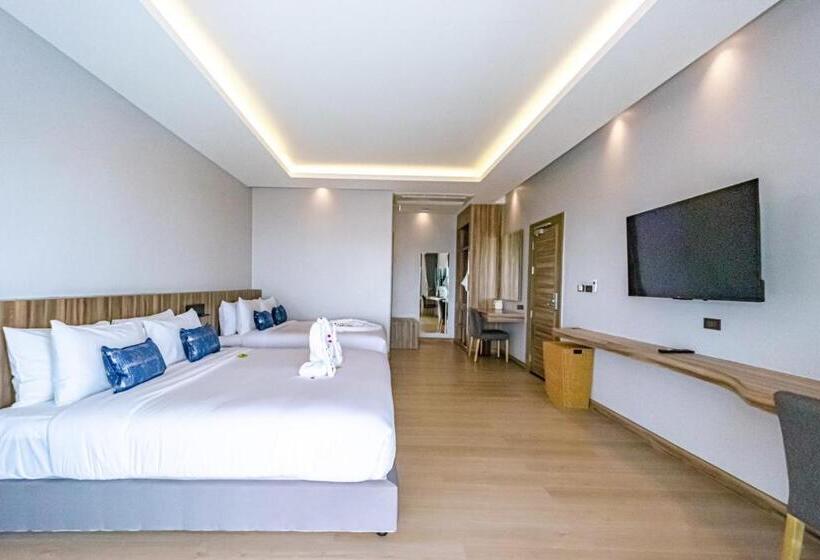 Отель C&n Kho Khao Beach Resort Sha Plus