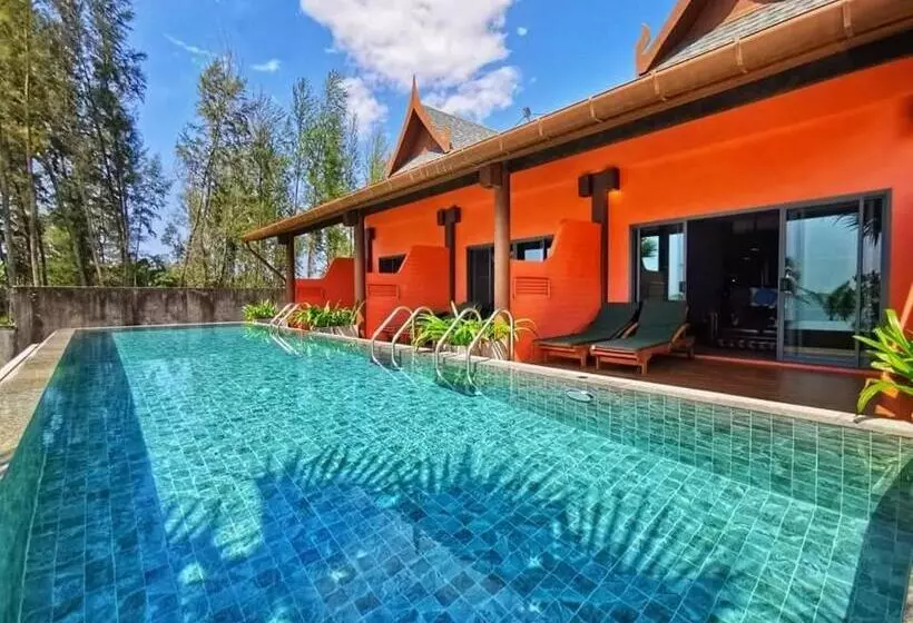 Hotelli C&n Kho Khao Beach Resort Sha Plus