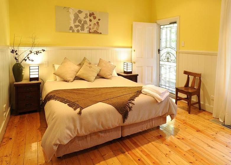 Отель Healesville Garden