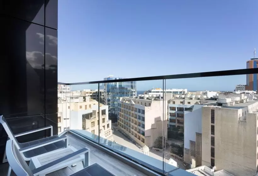 Hugo S Boutique Hotel Adults Only