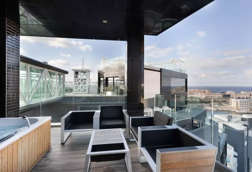 Hugo S Boutique Hotel Adults Only