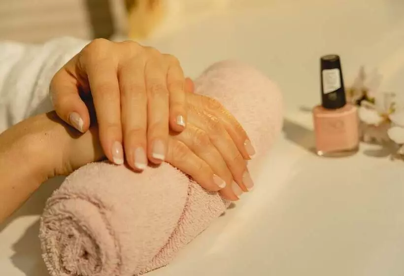 Hugo S Boutique Hotel Adults Only