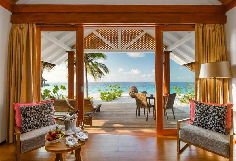 هتل Kudafushi Resort & Spa