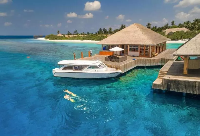 هتل Kudafushi Resort & Spa
