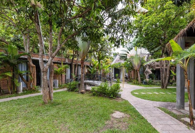 Отель Maison Gen Angkor