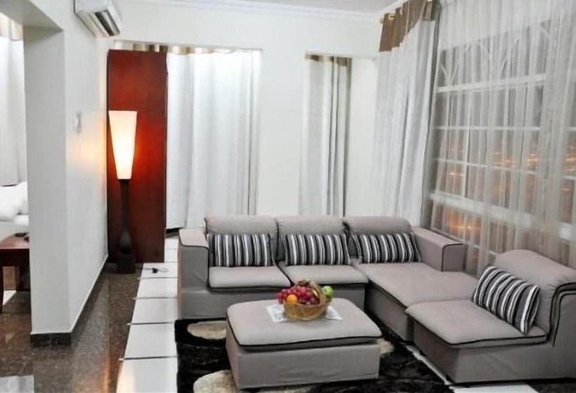 호텔 Salalah Plaza