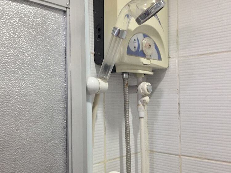 בית מלון כפרי Urban Inn Iloilo