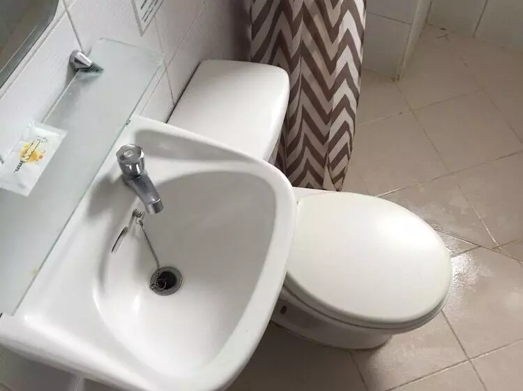 Hotelli Urban Inn Iloilo