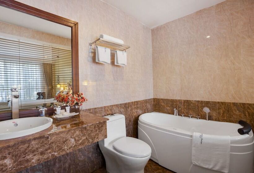 Xaysomboun Hotel & Spa