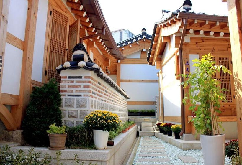 پانسیون Hanok 24 Guesthouse Gyeongbokgung