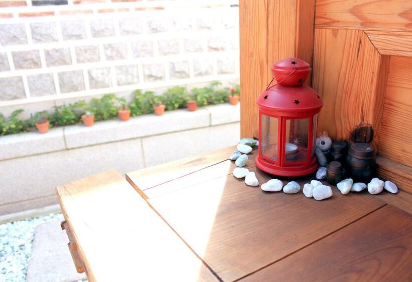 پانسیون Hanok 24 Guesthouse Gyeongbokgung