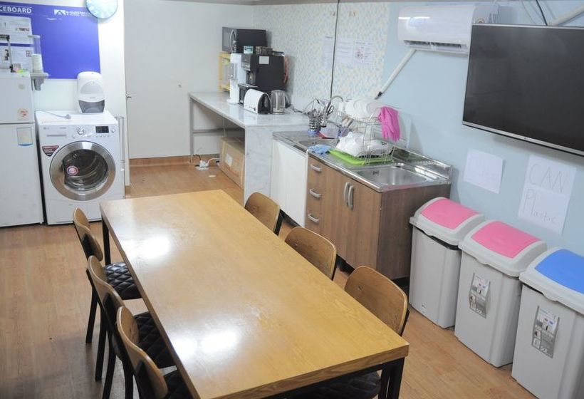 펜션 Myeongdong Stay