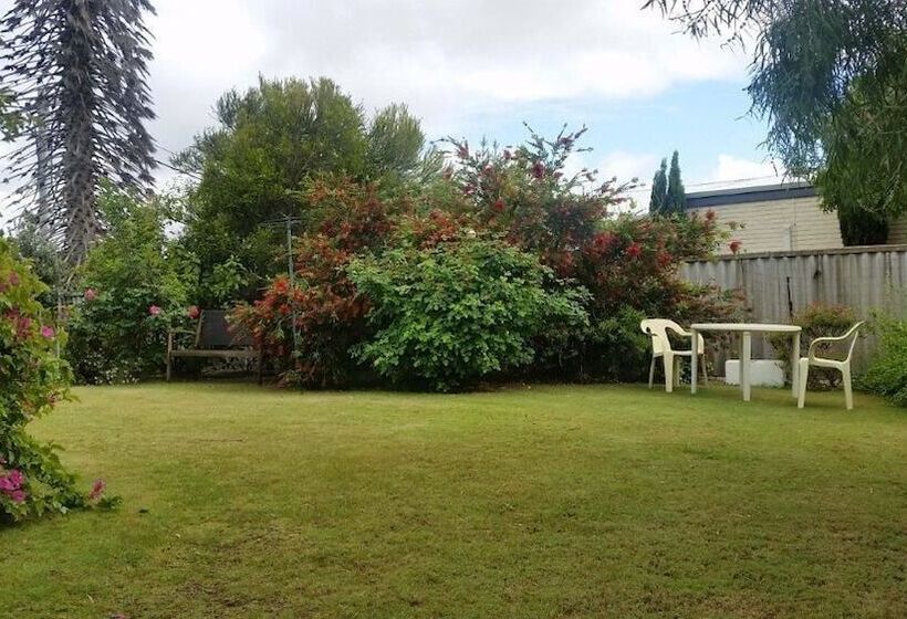 بنسيون Le Grand Chateau