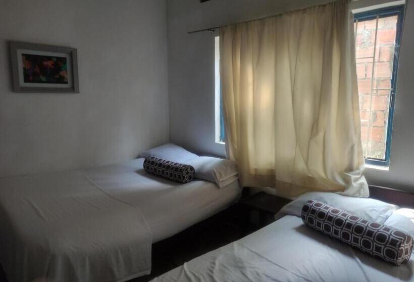 هتل Centro Vacacional Marques De San Luis