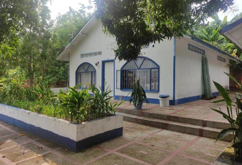 هتل Centro Vacacional Marques De San Luis