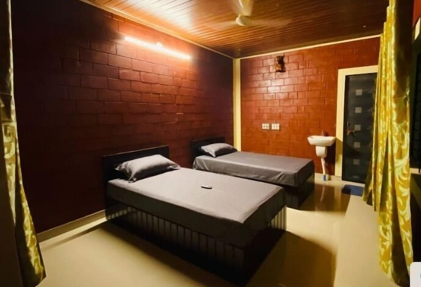 酒店 Silver Sand Beach Resort