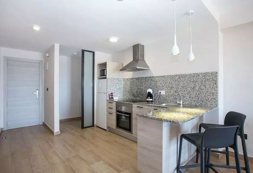 Apartamentos Odysea By Apartamentos Valentia