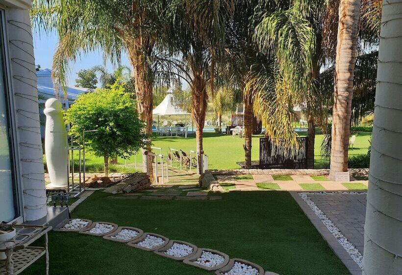 צימר Belurana River Manor