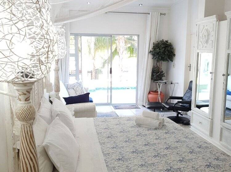 צימר Belurana River Manor