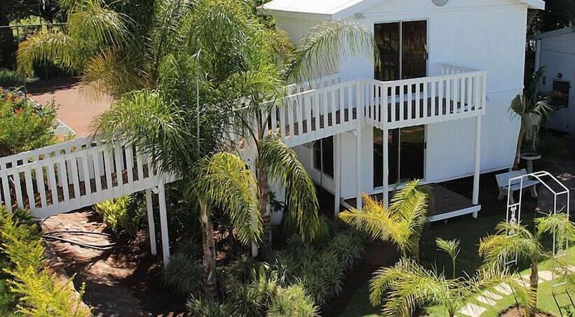 צימר Belurana River Manor